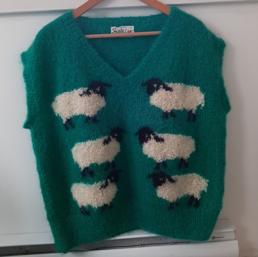 Vintage Susie Lee sheep sweater vest Kent England mohair blend